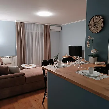 Apartman Jela Borca Exterior photo
